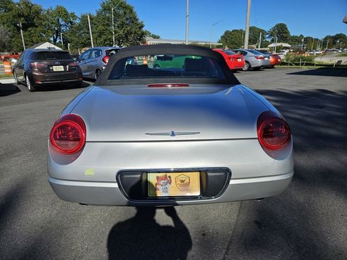 Used 2004 Ford Thunderbird image 5
