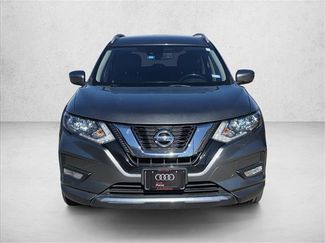 Used 2017 Nissan Rogue SL video 2