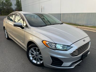 Used 2019 Ford Fusion SE