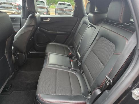 Used 2025 Ford Escape ST-Line AWD/4WD image 24