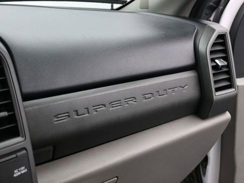 Used 2021 Ford F250 XL w/ Power Equipment Group image 25