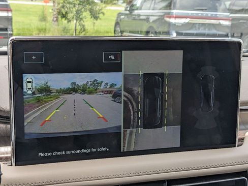 Certified 2023 Lincoln Nautilus Reserve w/ Equipment Group 202A image 23