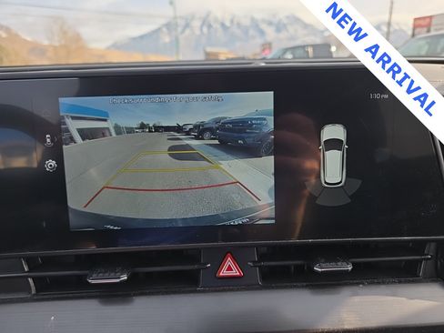 Used 2024 Kia Sportage EX image 20