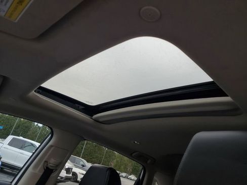 Certified 2024 Honda HR-V EX-L image 18