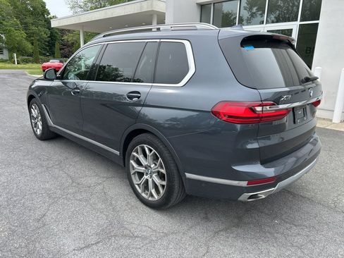 Used 2020 BMW X7 xDrive40i w/ Premium Package AWD/4WD image 3