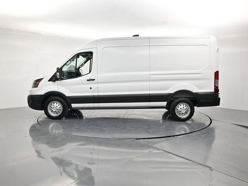 New 2026 Ford Transit 250 148 Medium Roof Extended AWD image 8