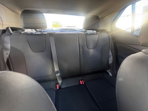 Used 2025 Buick Encore GX Preferred image 35