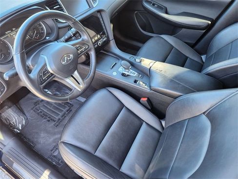 Used 2019 INFINITI QX50 Luxe w/ Navigation Package image 7