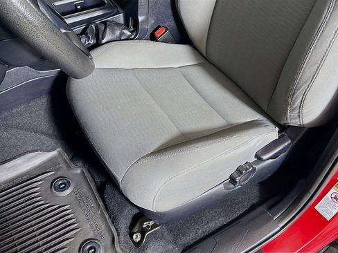 Certified 2017 Toyota Tacoma SR w/ Tow Package image 20