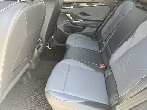 New 2026 Volkswagen Tiguan SE R-Line FWD image 27