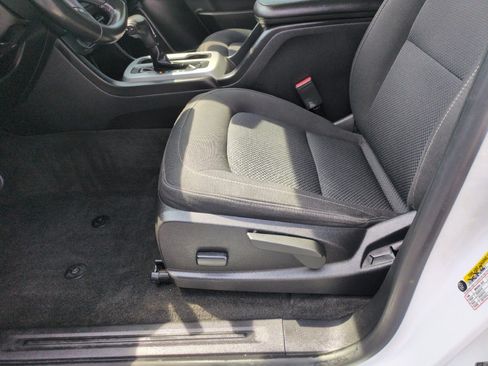 Used 2018 Chevrolet Colorado LT w/ Redline Special Edition RWD image 13