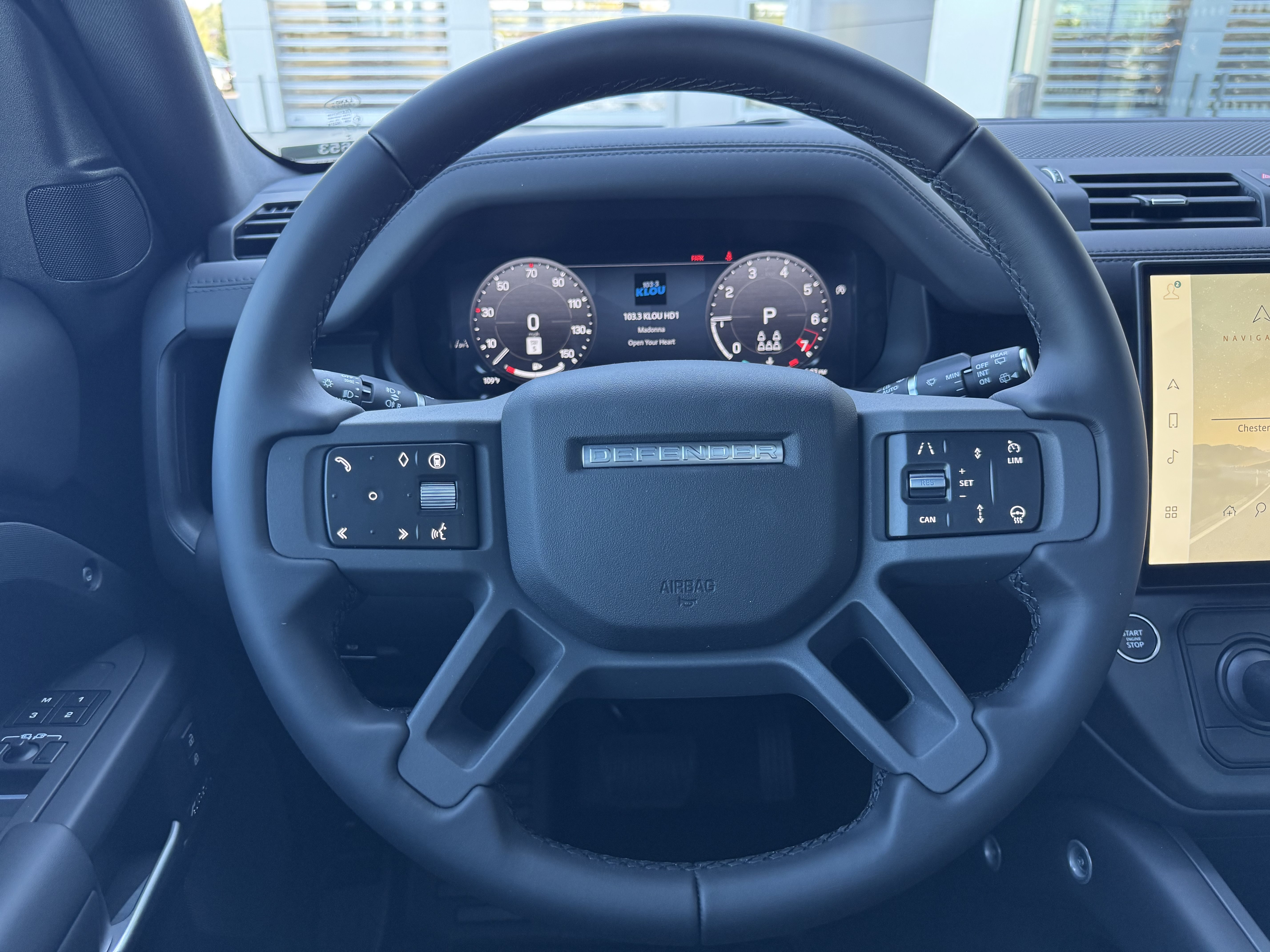 New 2026 Land Rover Defender 130 X-Dynamic SE AWD/4WD image 16