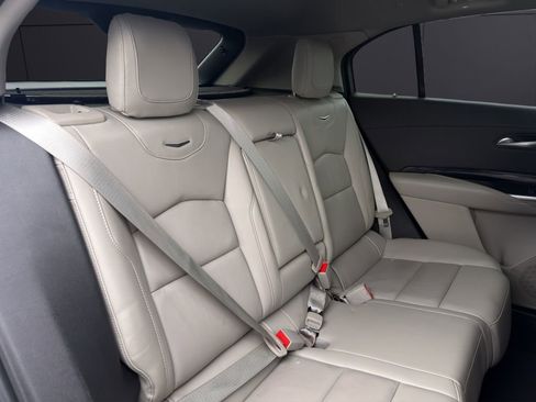 Used 2023 Cadillac XT4 Premium Luxury image 20