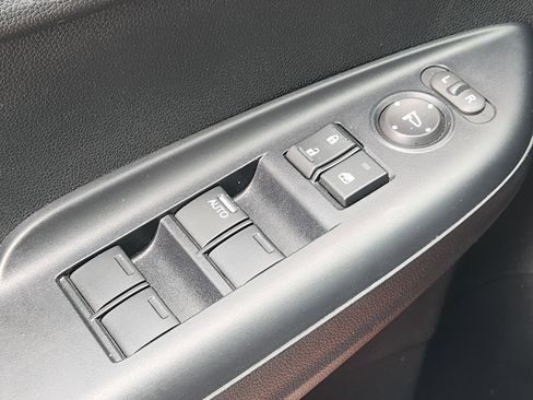 Used 2020 Honda Fit EX image 27