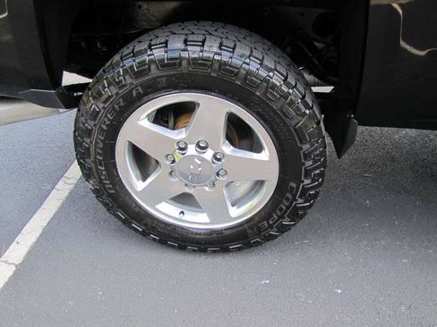Used 2015 Chevrolet Silverado 2500 LTZ w/ Duramax Plus Package AWD/4WD image 29