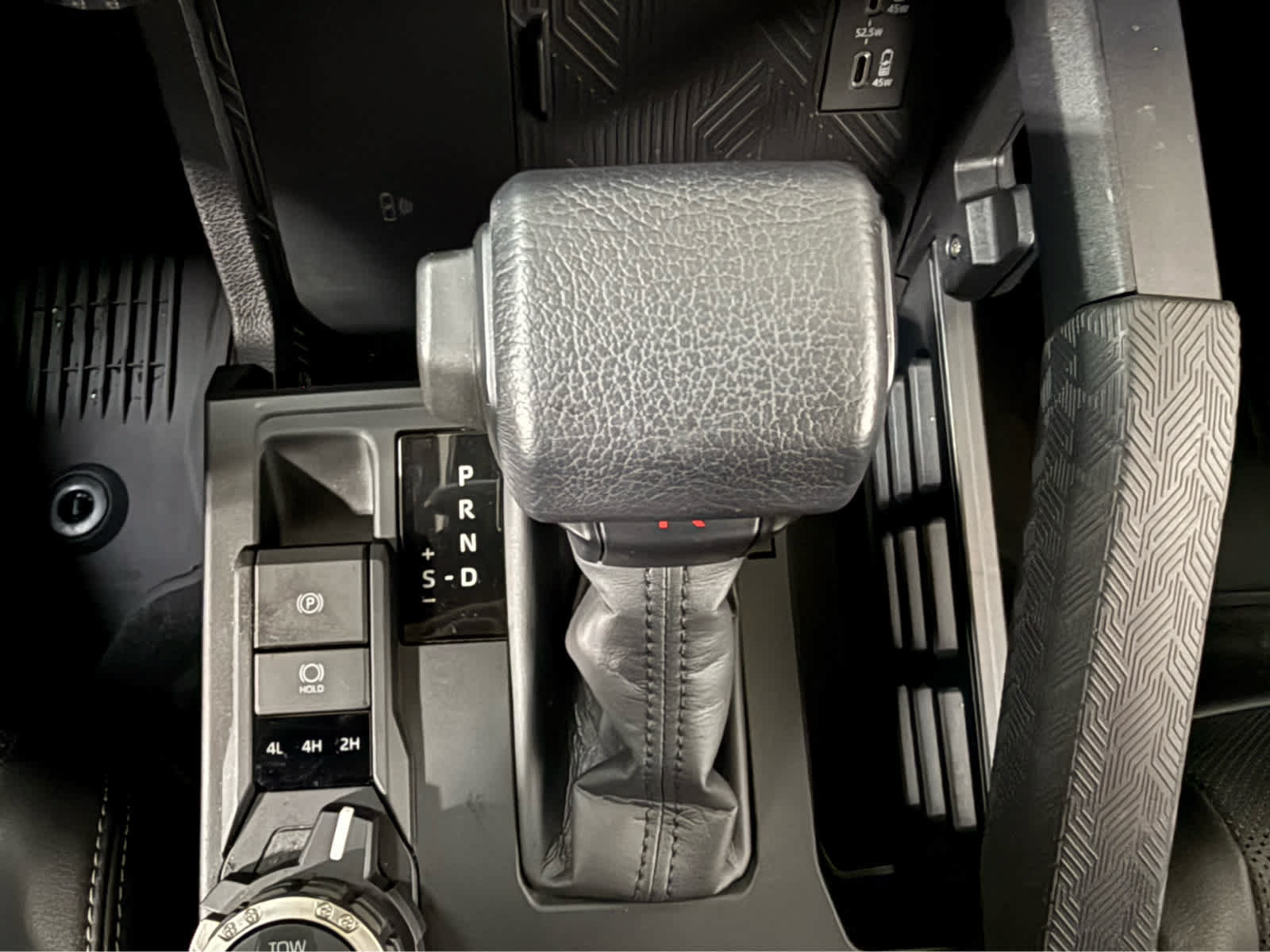 Used 2025 Toyota 4Runner TRD Off-Road Premium AWD/4WD image 23