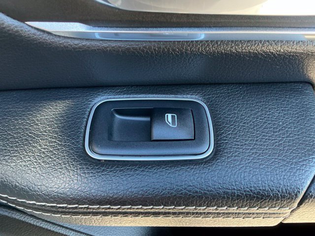 Used 2019 RAM 1500 Laramie AWD/4WD image 28
