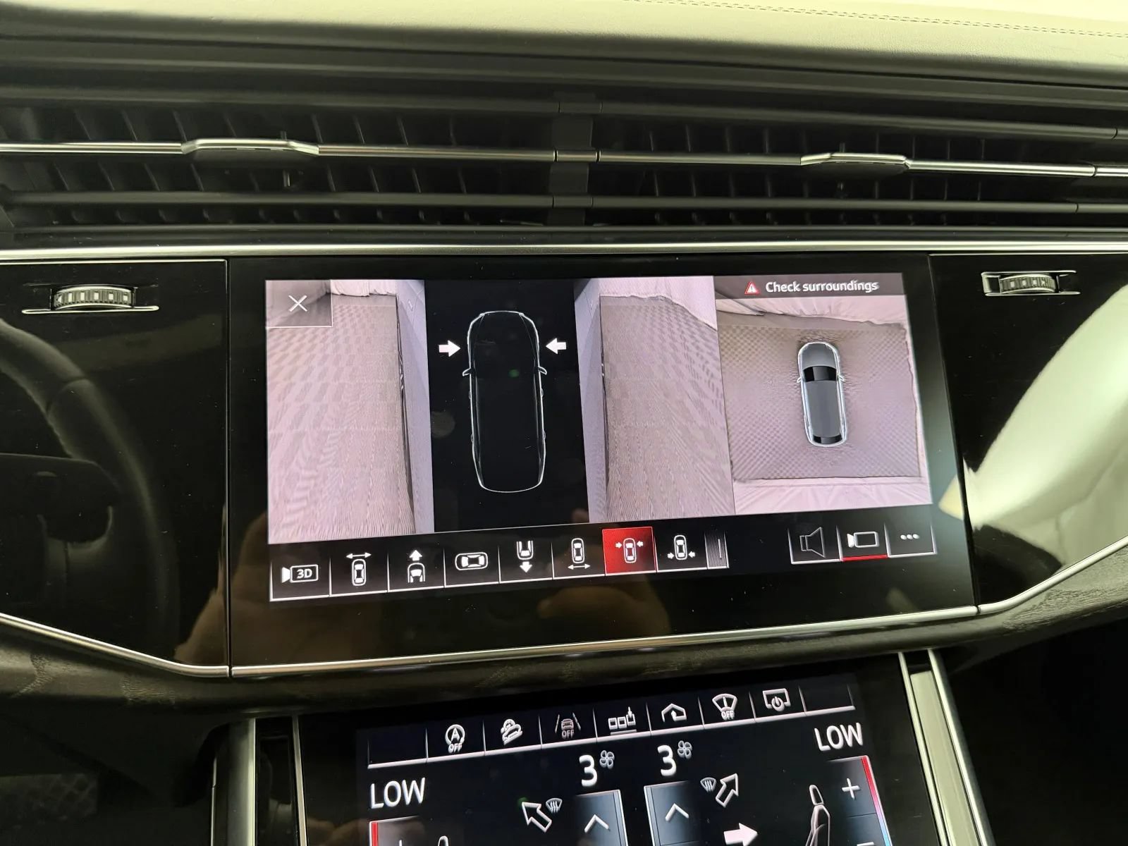 Used 2019 Audi Q8 Prestige AWD/4WD image 21