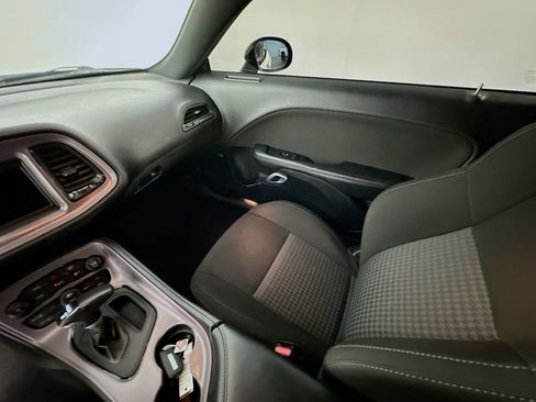 Used 2023 Dodge Challenger GT AWD/4WD image 11