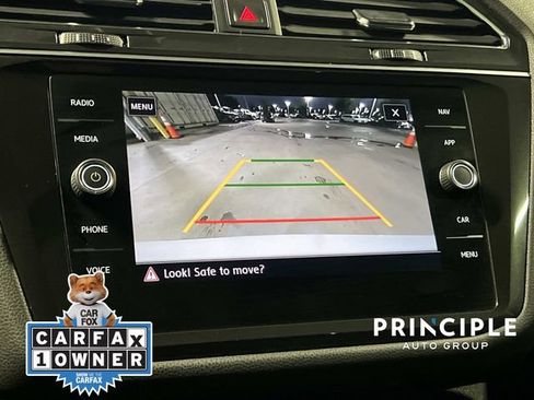 Used 2019 Volkswagen Tiguan SEL image 23
