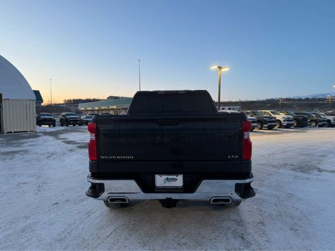 Certified 2023 Chevrolet Silverado 1500 LTZ w/ Technology Package image 6