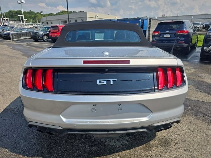 Used 2019 Ford Mustang GT Premium RWD image 9