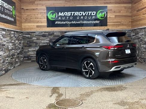 Used 2022 Mitsubishi Outlander SEL AWD/4WD image 9
