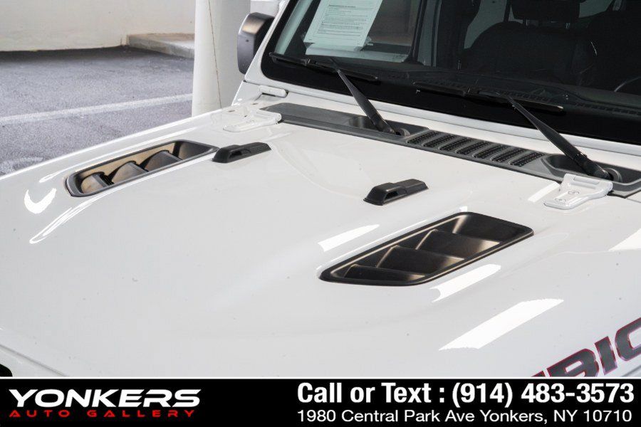 Used 2023 Jeep Wrangler Unlimited Rubicon w/ LED Lighting Group AWD/4WD image 10