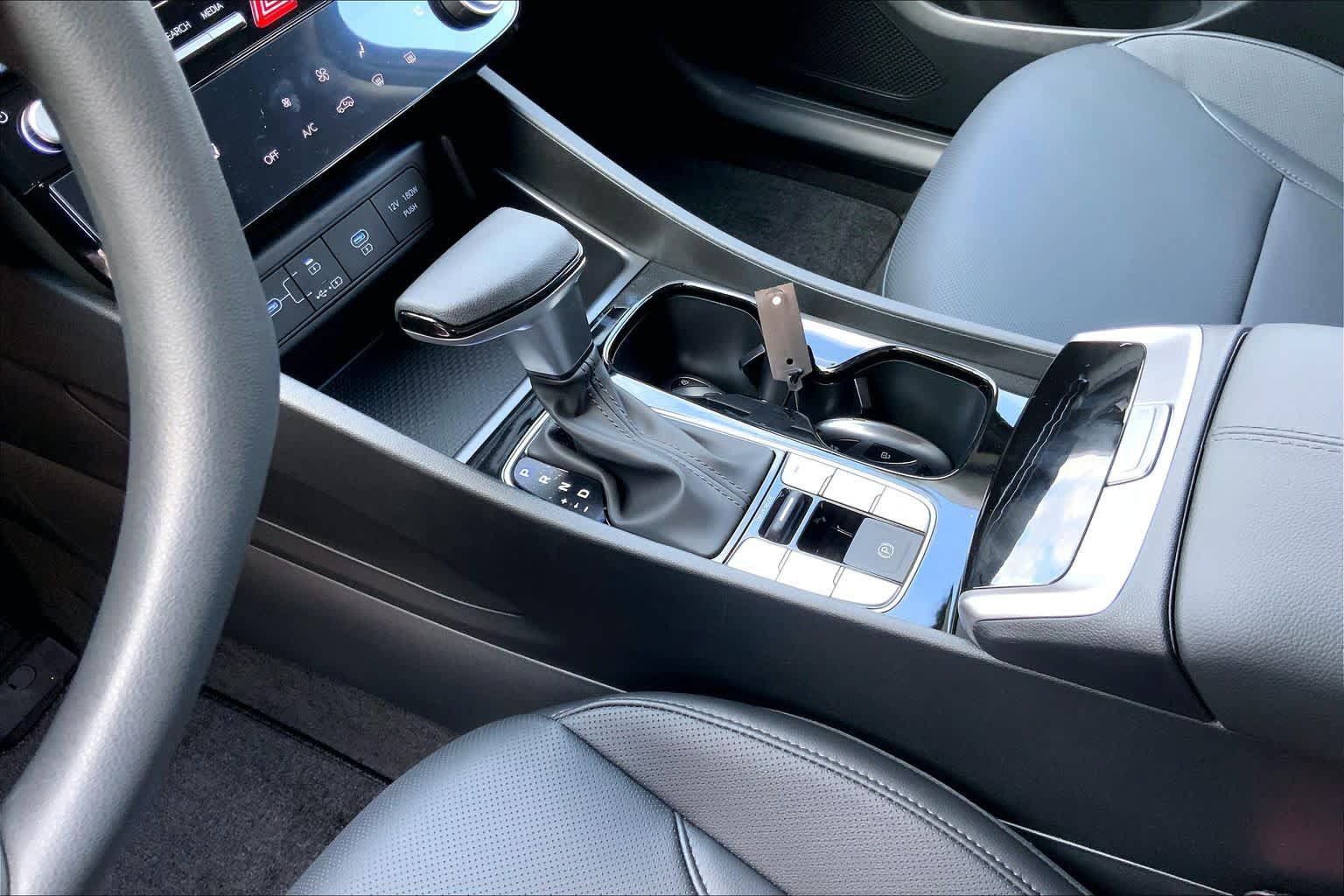 New 2026 Hyundai Tucson SEL Plus FWD image 8