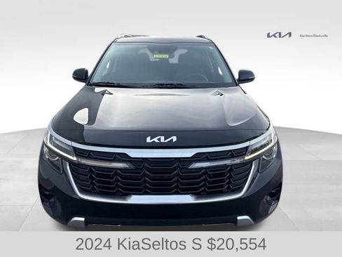 Used 2024 Kia Seltos S image 3
