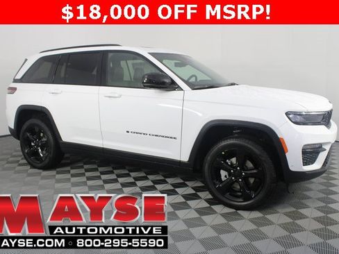 New 2025 Jeep Grand Cherokee Limited w/ Luxury Tech Group II image 1