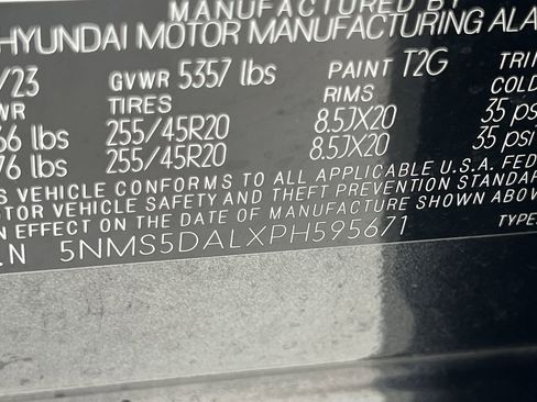 Used 2023 Hyundai Santa Fe Calligraphy AWD/4WD image 28