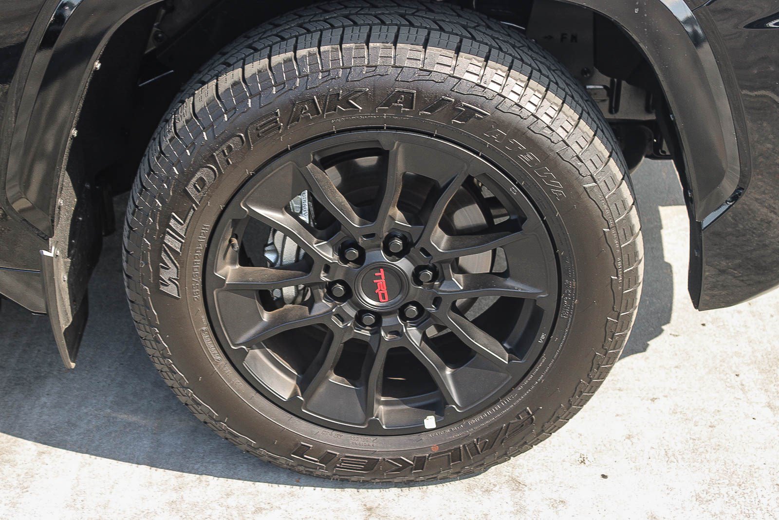 New 2026 Toyota Sequoia Platinum w/ TRD Off-Road Package AWD/4WD image 11
