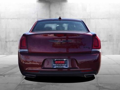 Used 2023 Chrysler 300 S image 6
