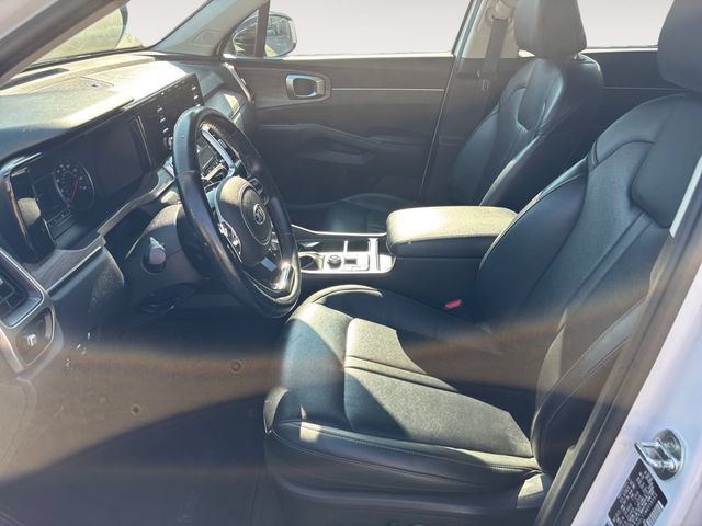 Used 2021 Kia Sorento EX w/ Panoramic Sunroof Package AWD/4WD image 11