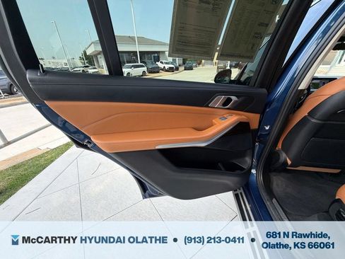 Used 2021 BMW X7 xDrive40i w/ Executive Package 2 AWD/4WD image 31