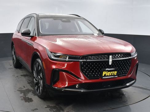 New 2026 Lincoln Nautilus Reserve w/ Jet Appearance Package image 6