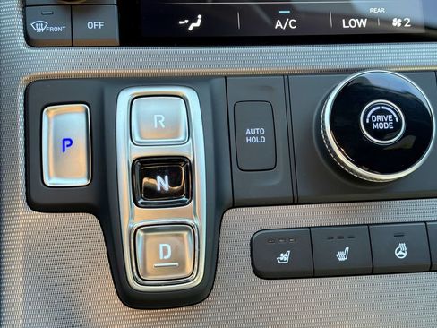 Used 2024 Hyundai Palisade Calligraphy FWD image 20