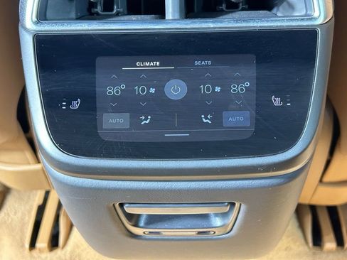 Used 2023 Lucid Air Touring image 17