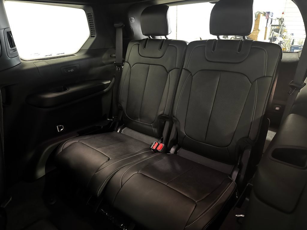 New 2026 Jeep Grand Cherokee L Limited AWD/4WD image 19