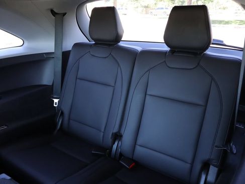 Used 2016 Acura MDX SH-AWD image 21