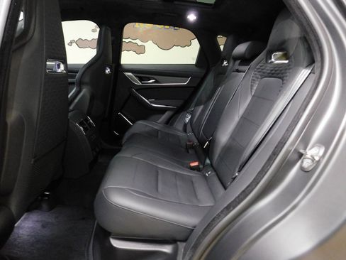 Used 2024 Jaguar F-PACE SVR image 83