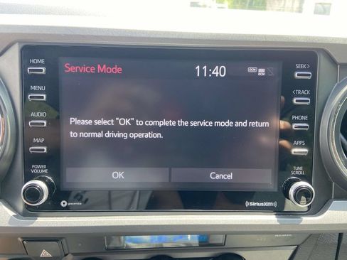 Used 2023 Toyota Tacoma TRD Sport w/ Advanced Technology Package AWD/4WD image 19