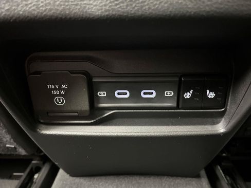 Used 2026 Jeep Grand Cherokee Limited AWD/4WD image 14