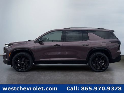 New 2026 Chevrolet Traverse RS w/ LPO, Floor Liner Package image 6