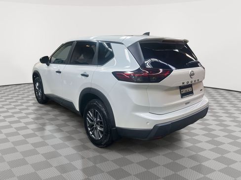 Certified 2025 Nissan Rogue S image 5
