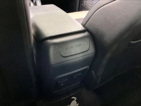 Used 2022 Ford Bronco Wildtrak AWD/4WD image 9