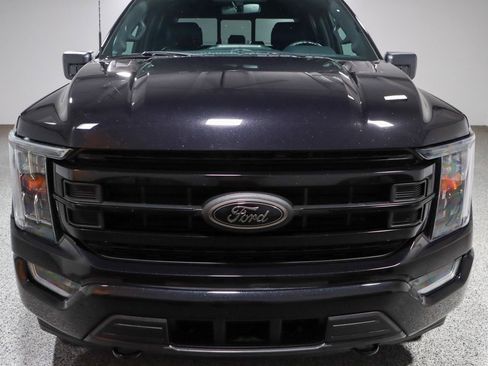 Used 2022 Ford F150 XLT w/ Equipment Group 302A High AWD/4WD image 4