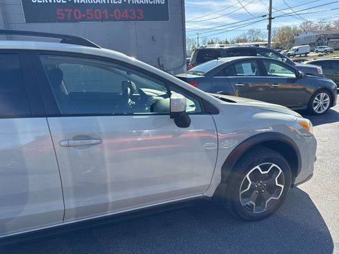 Used 2014 Subaru Crosstrek 2.0i Premium w/ Popular Package #1 AWD/4WD image 10