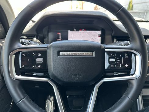 Used 2025 Land Rover Discovery Sport S image 27